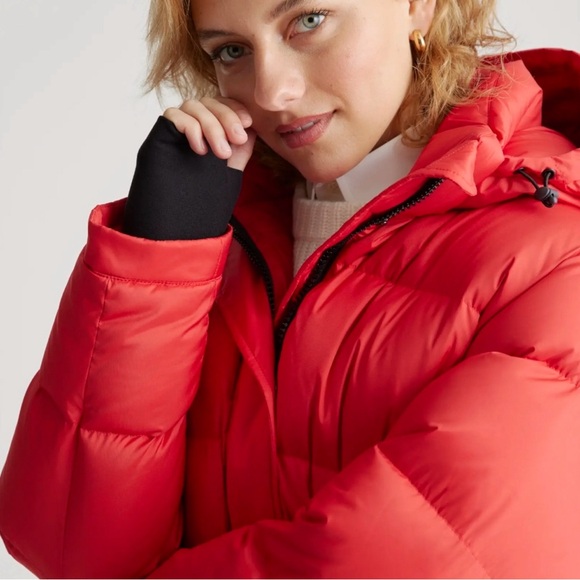 Quince Responsible Down Puffer Jacket in Red, Size Medium M NWT - Picture 11 of 13